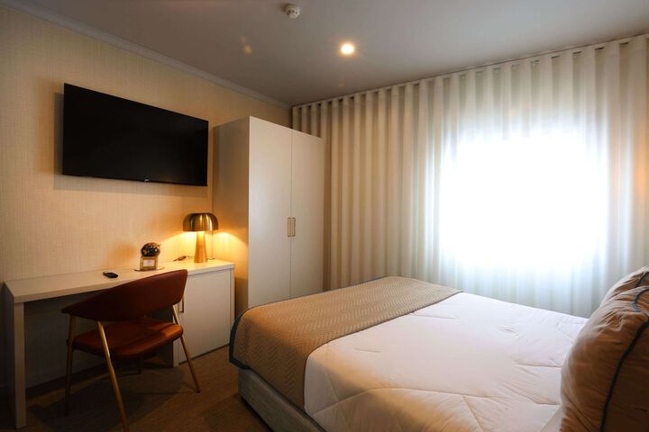 Room 36 of 70
