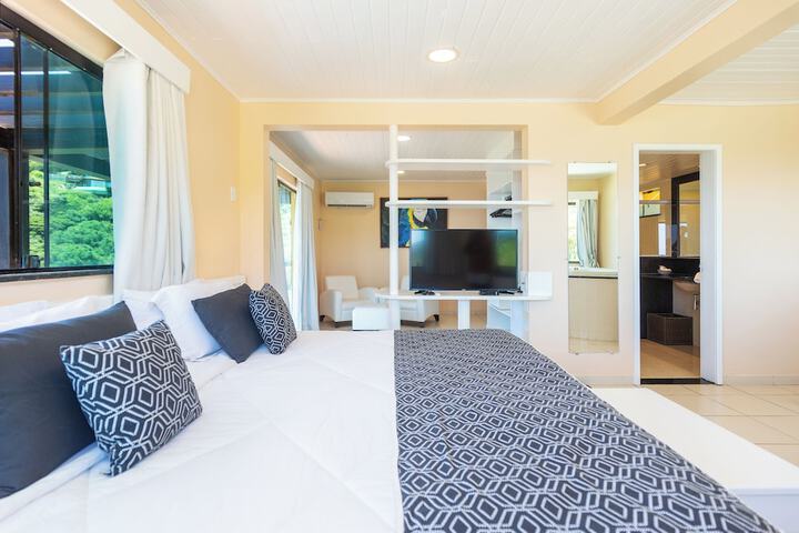 Room 46 of 181