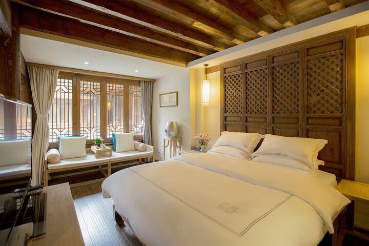 Room 4 of 59