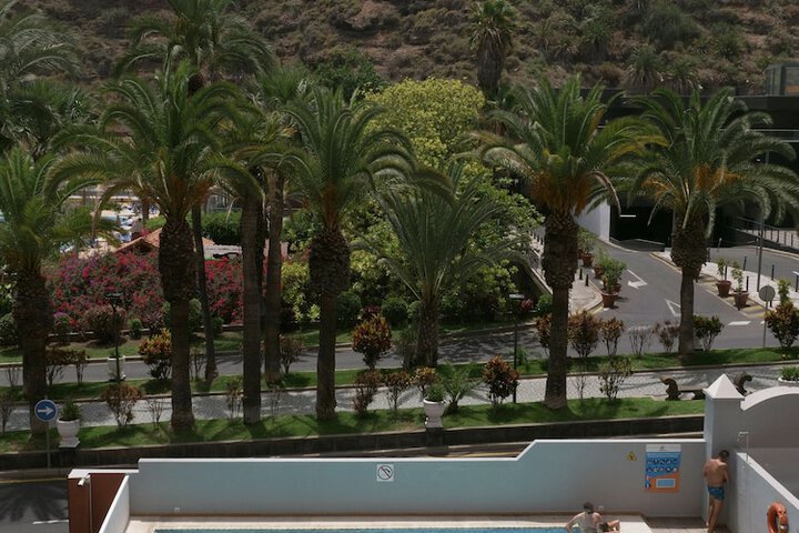 Pool Hotel