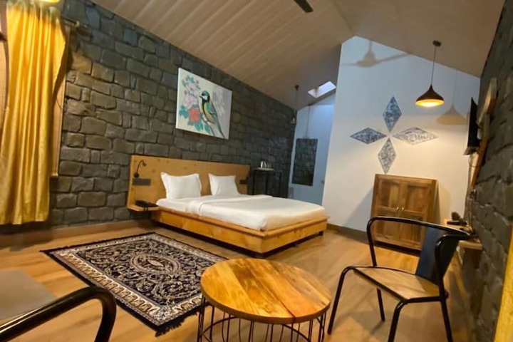 Room 2 of 14