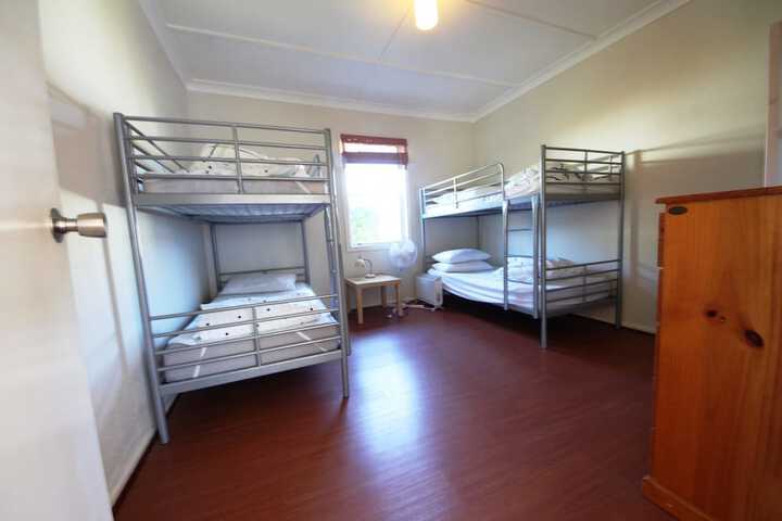 Room 2 of 10