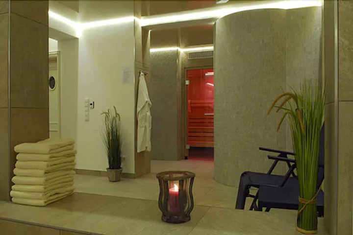 Spa 67 of 72
