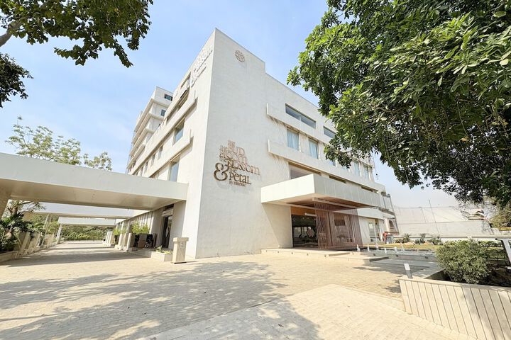The Parterre - SG Highway Ahmedabad