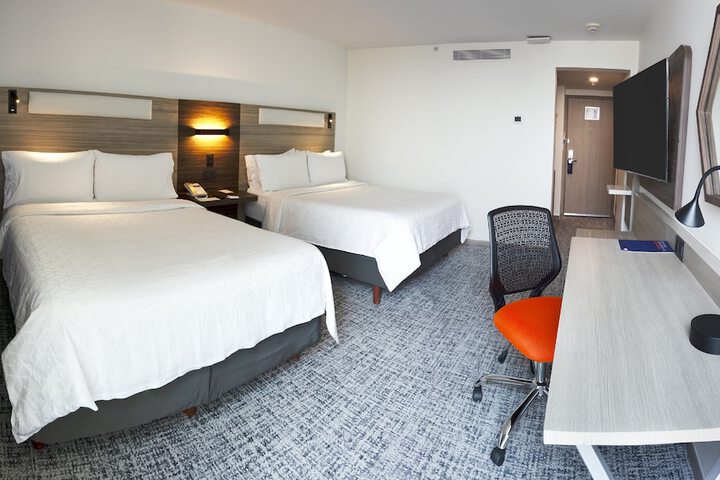 Room 16 of 55