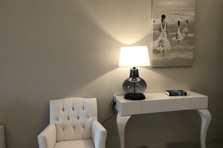 Room 13 of 69