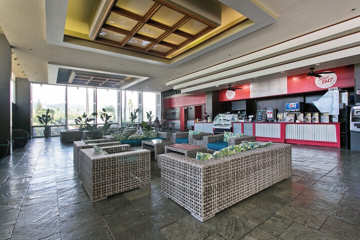 Dining Photos