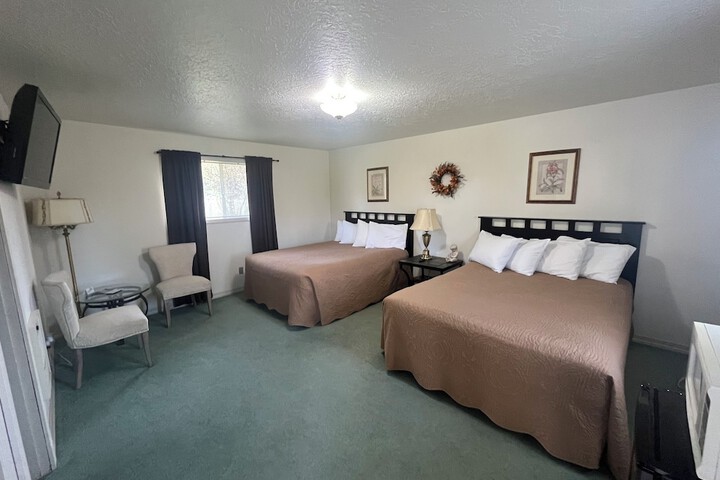 Room 17 of 49