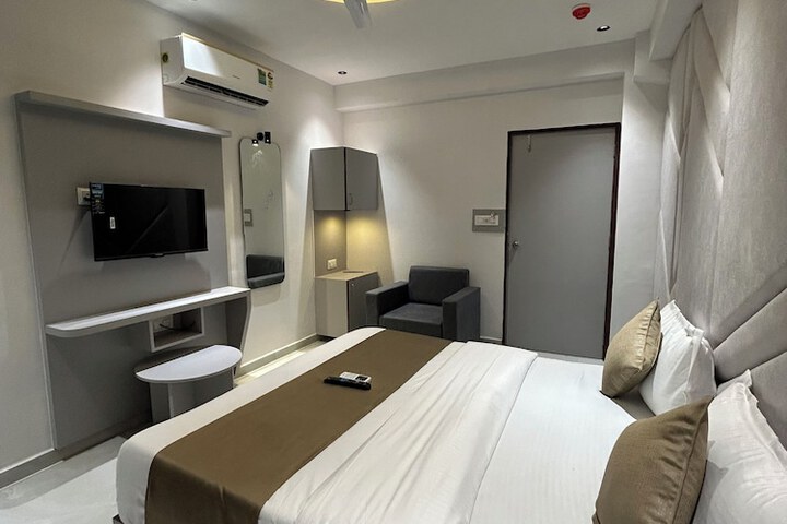 Room 19 of 23