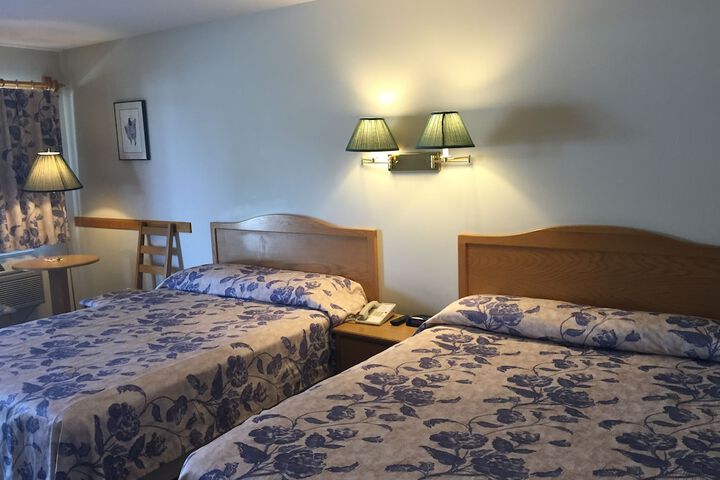 Room 10 of 80
