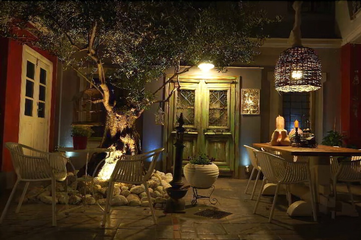 restaurant