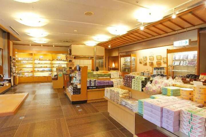 Gift shop