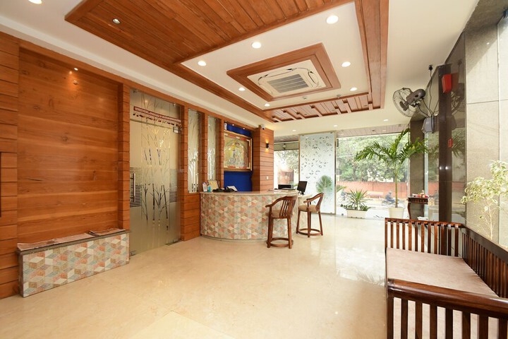 Hotel Interior 6 of 35