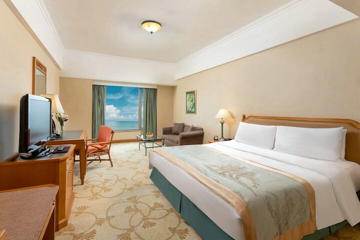 Room 7 of 79