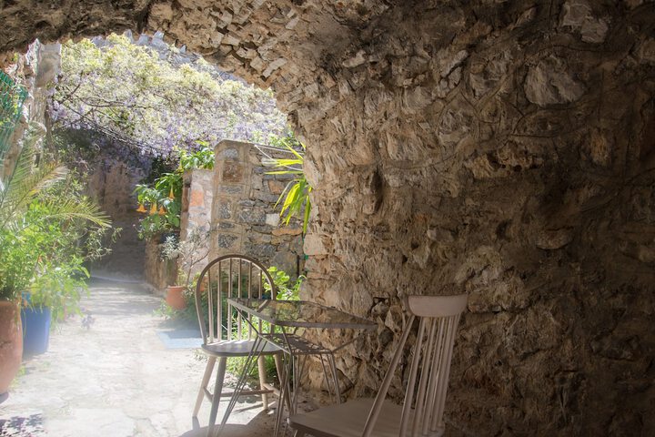 Room 4 of 59