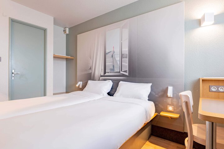 Room 21 of 43