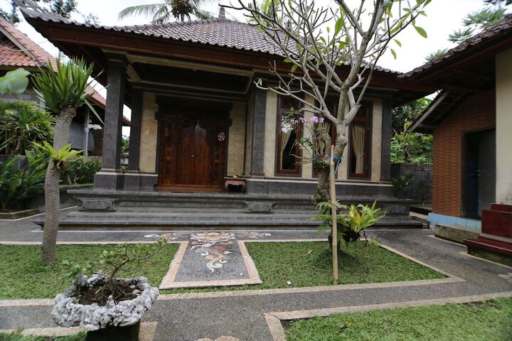 ALAM SARI HOMESTAYS