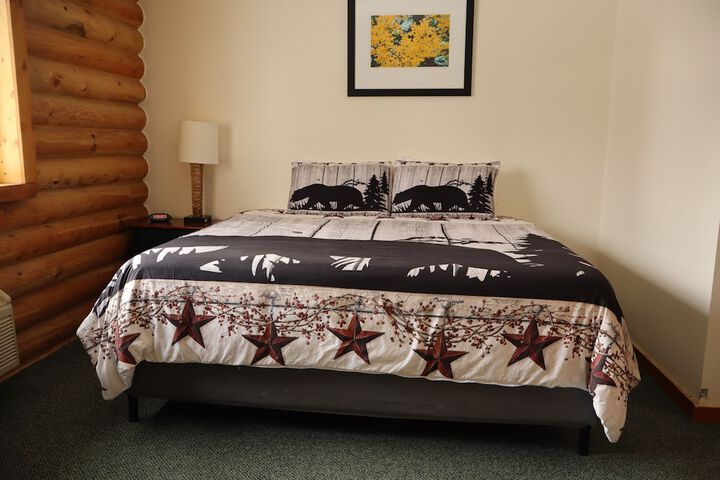 Room 11 of 23