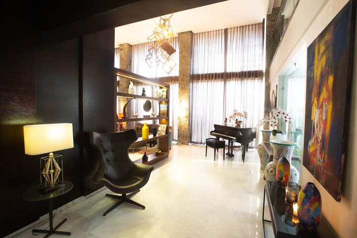Hotel Interior 7 of 60