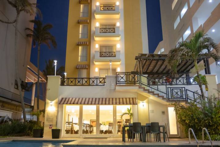Hotel with Pool