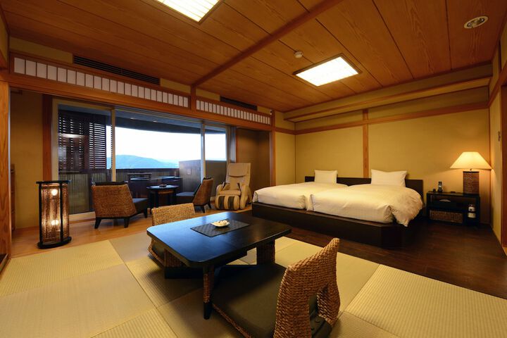 Room 5 of 43