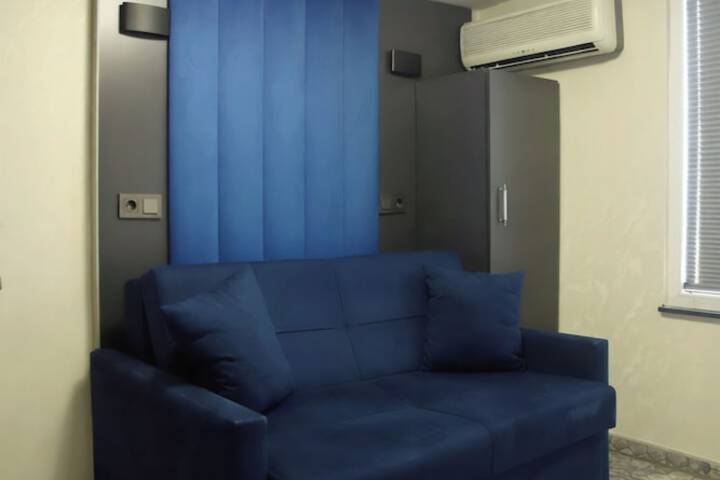 Room 27 of 58