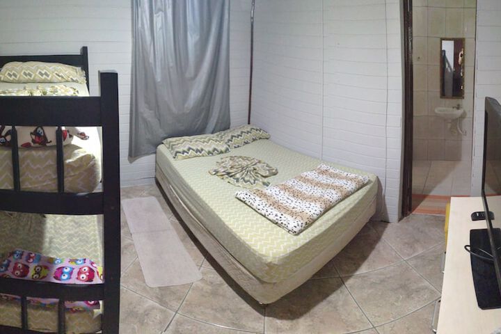 Room 10 of 12