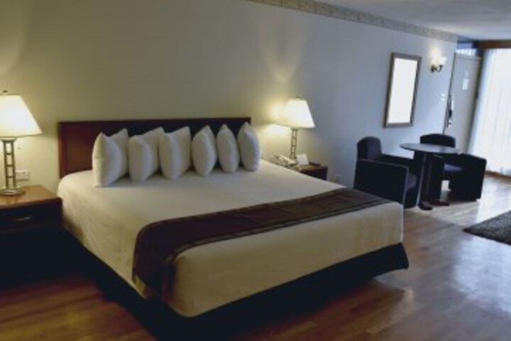 Room 21 of 57