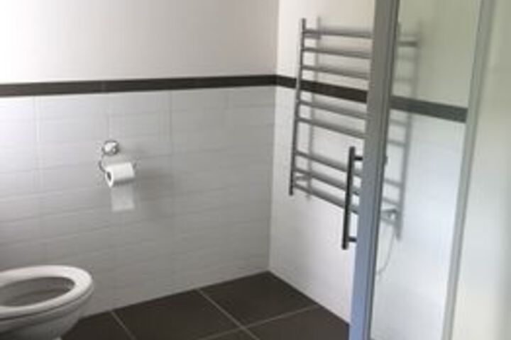 Room 2 of 17