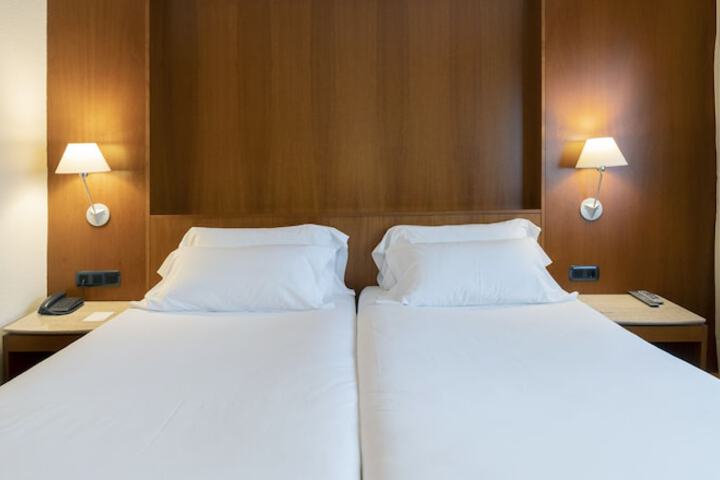 Room 19 of 45