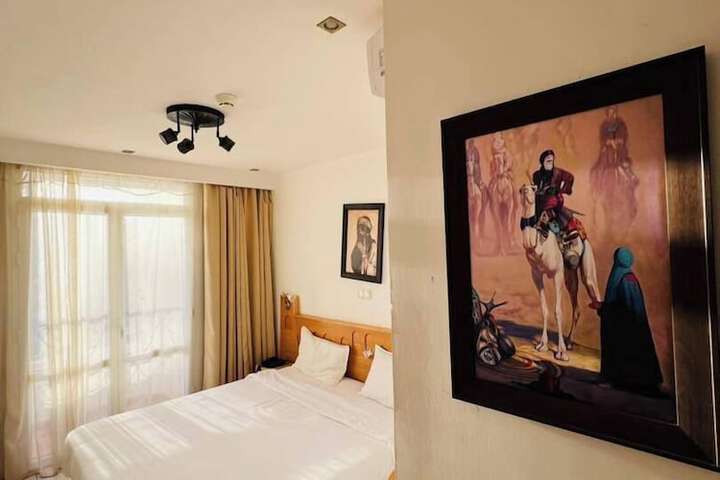 Room 2 of 13