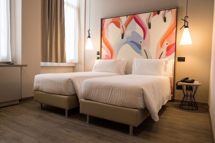 Room 29 of 55