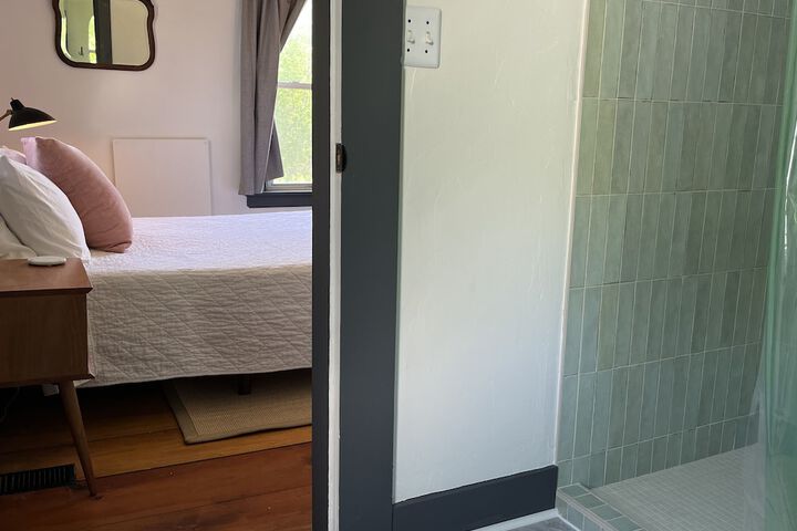 Room 19 of 35