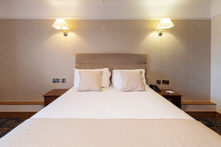 Room 40 of 119