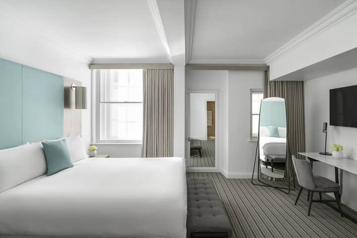 Room 48 of 250