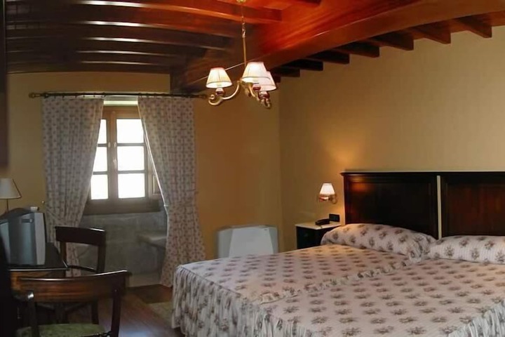 Room 3 of 19