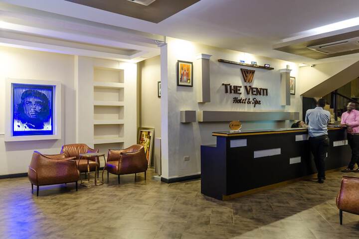 Hotel Interior 3 of 41