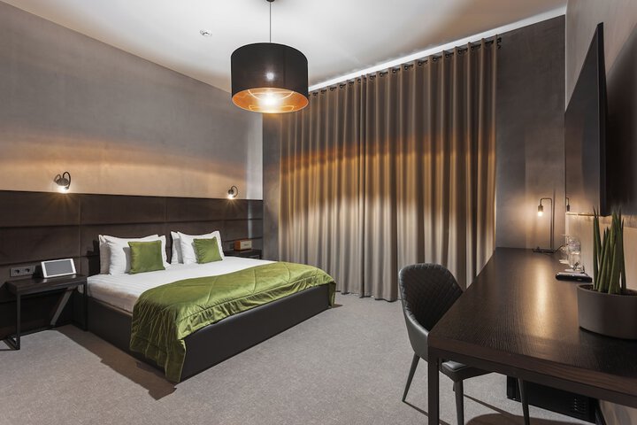 Room 17 of 70