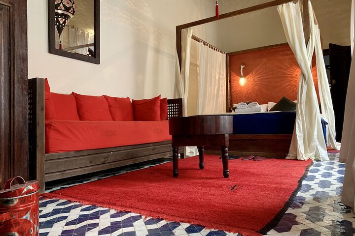 Room 22 of 105