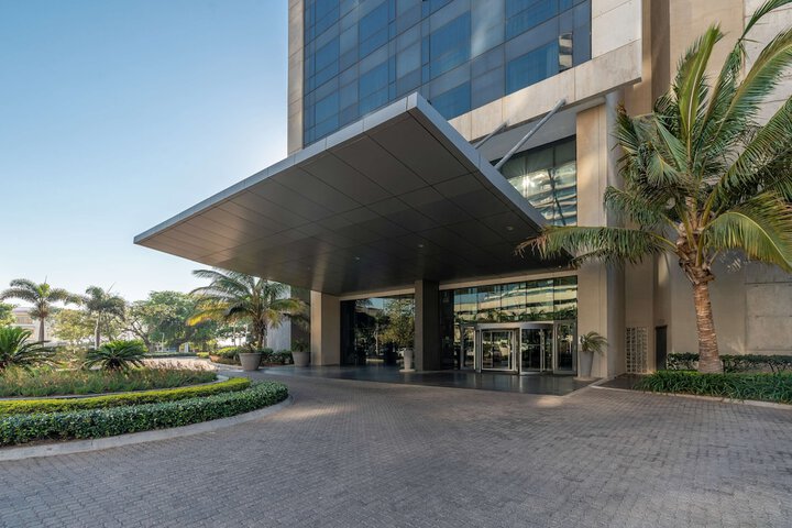 Hotel 305 of 309