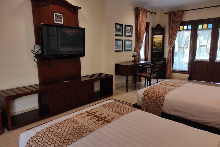 Room 15 of 57