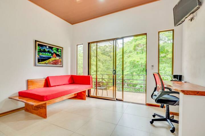 Room 45 of 193