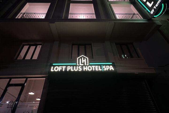 Hotel 44 of 46