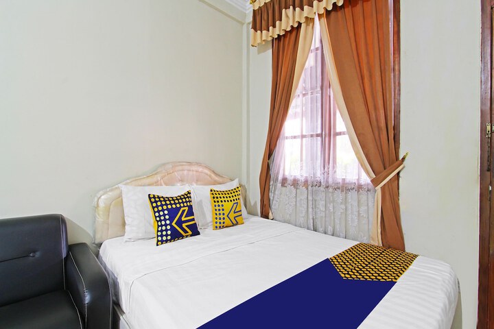 Room 16 of 26