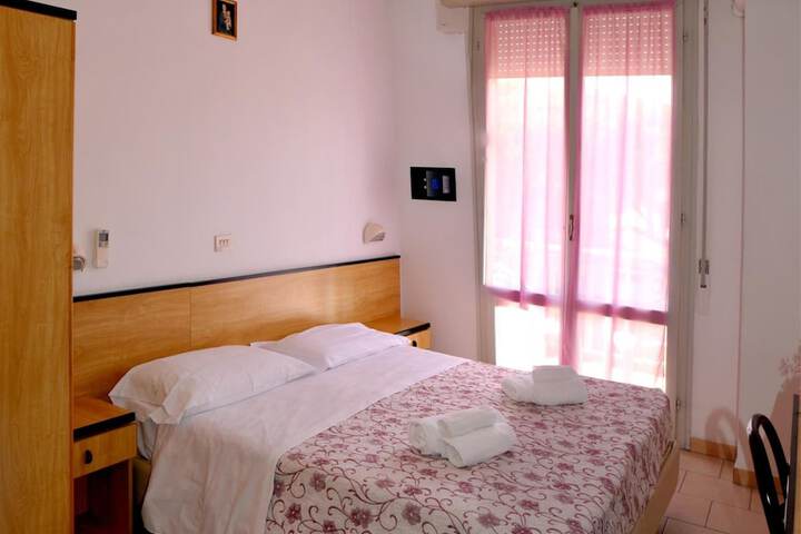 Room 22 of 58