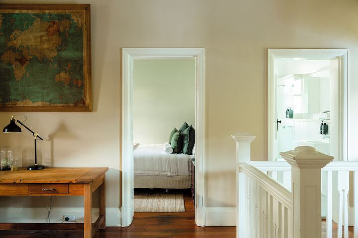 Room 15 of 74