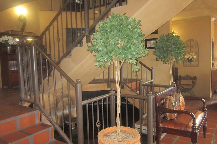 Hotel Interior 4 of 104