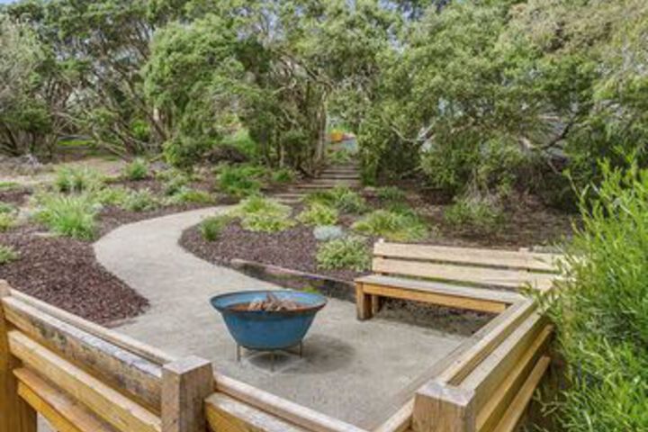 Property Grounds 3 of 10