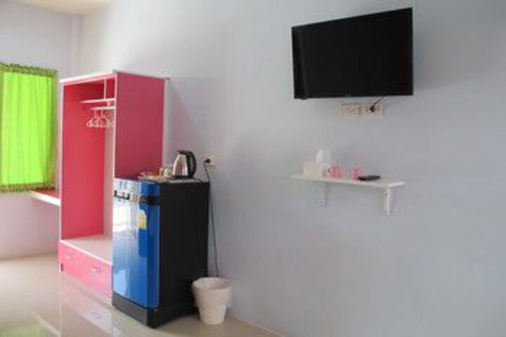 Room 34 of 47