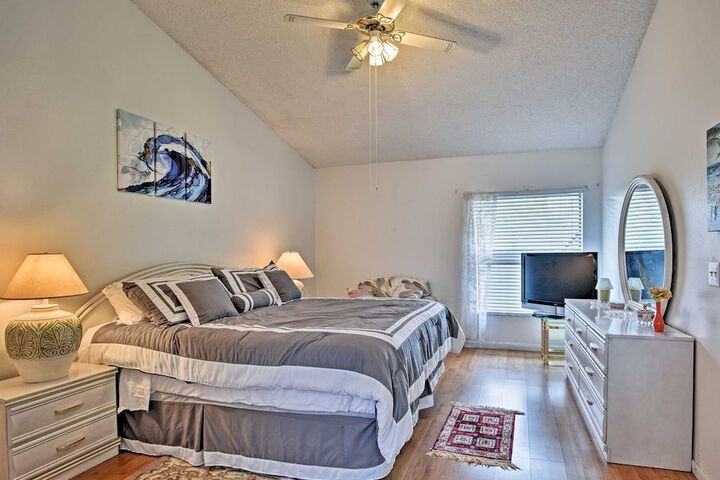 Room 7 of 35